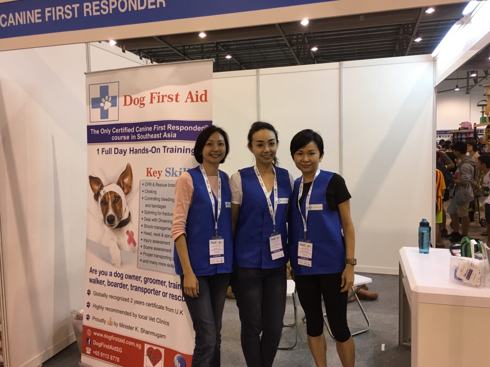 Dog First Aid’s Canine First Responder team at Pet Expo Singapore, April 2017