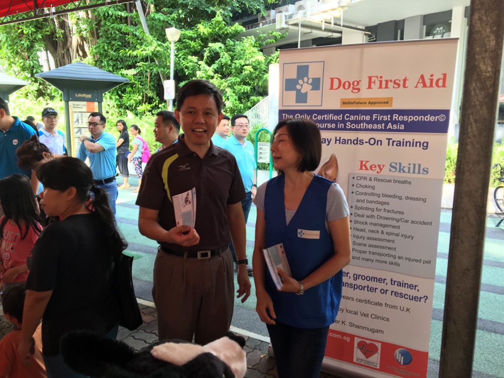 Dog First Aid’s talk and demonstration at Paws & Furs, Tanjong Pagar GRC & Radin Mas SMC, December 2017