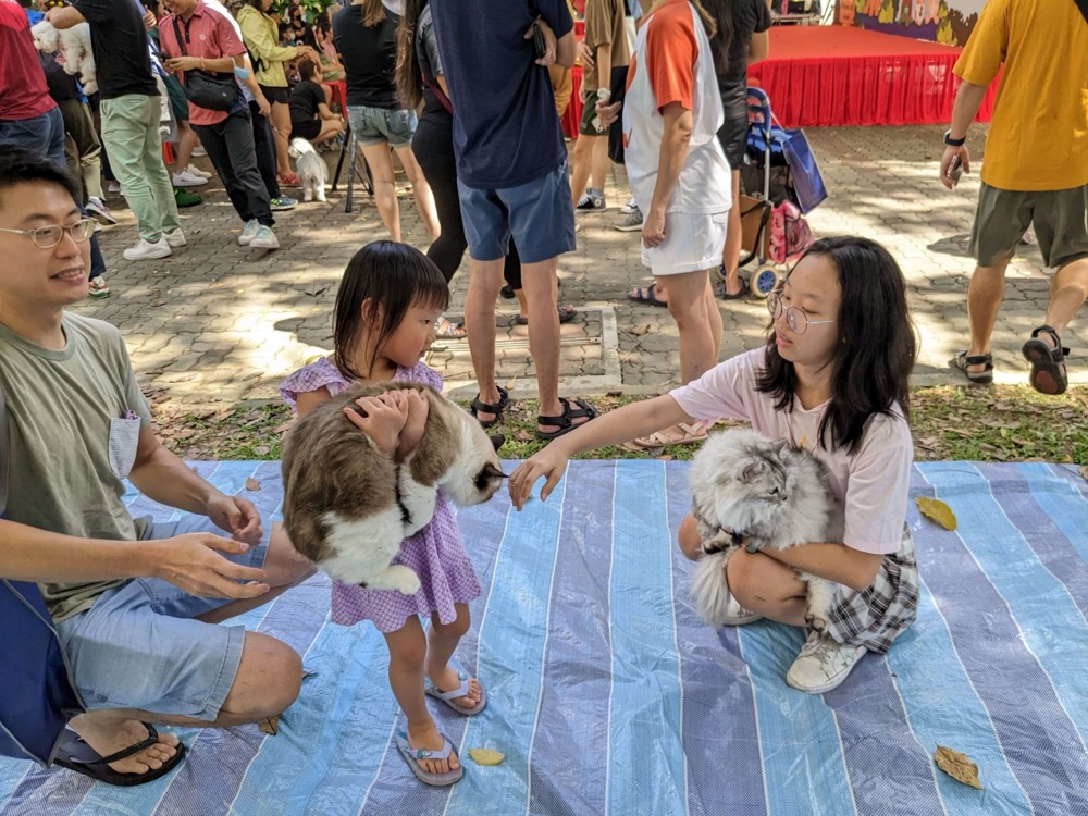 Dog First Aid’s Canine First Responder team at Paws & Furs 2022, Tanjong Pagar GRC & Radin Mas SMC